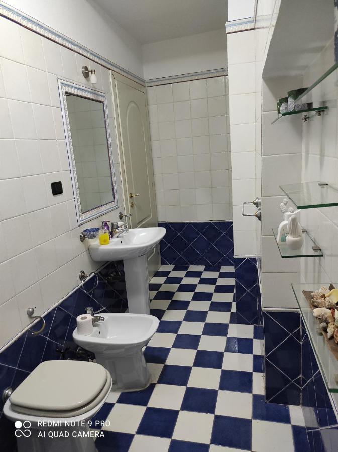 Old Town Home Иглесиас Екстериор снимка